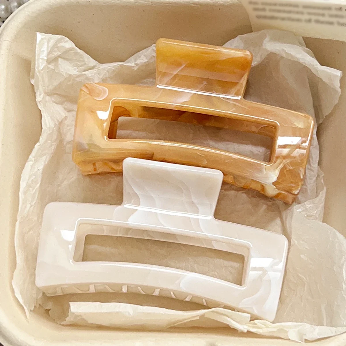 

2Pcs Large Marble Hair Claw Clips for Thick White Banana Hair Clips Ripple Jaw Clips Strong Hold accesorio para el cabello mujer