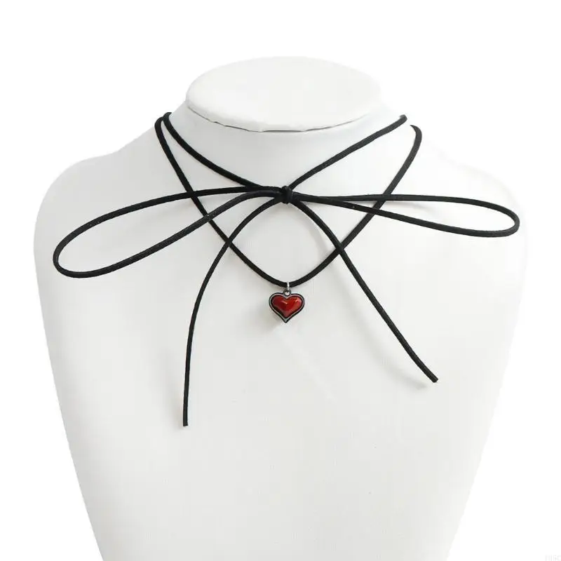 195C Fashionable Crucifix/Heart Charm Necklace Adjustable Length Clavicle Chain Fashion Gothic Jewelry for Trendsetters