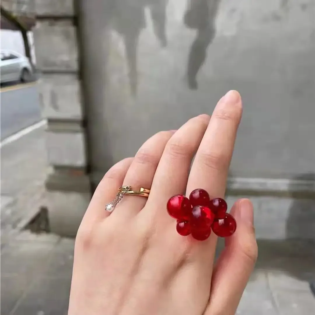 2021 Vintage Transparent Beaded Exaggerated Acrylic Ring Simple Personality Flower Ring for Women Fashion Jewelry Resin Rings