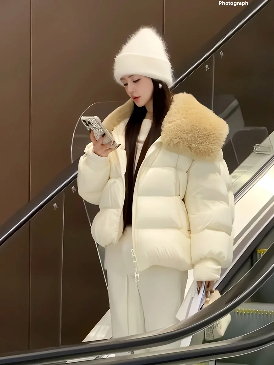 

Премиальная женская парка-пуховик средней длины с большим меховым воротником, теплая, белая, повседневная, свободного кроя