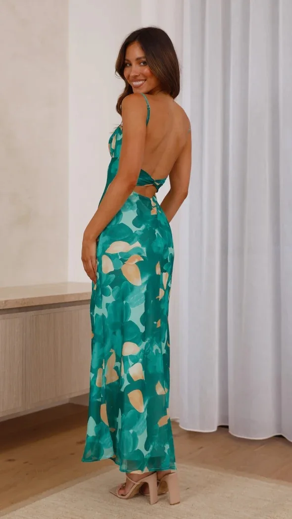 2025 여름 패션 신상 섹시한 스파게티 스트랩 백리스 홀로우 아웃 트렌디 프린트 드레스 23069