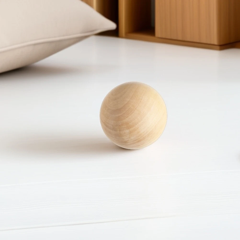 

2Pcs 7Cm Wooden Craft Spheres Natural Hardwood Balls Unpainted Round DIY Base for Decorative Centerpieces Handmade Art Creations