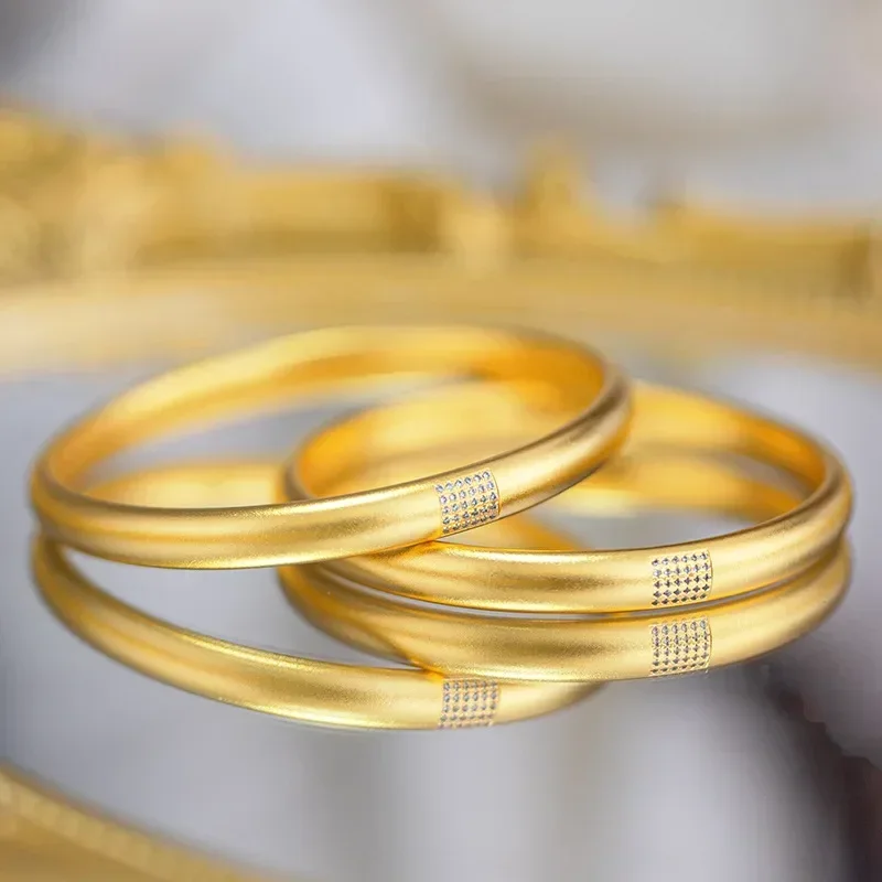 

9999 Real Gold 24K Niche Design Sense Light Luxury Plain Ring Micro-set Bracelet Ancient Inheritance Point Diamond Bracelet Gift