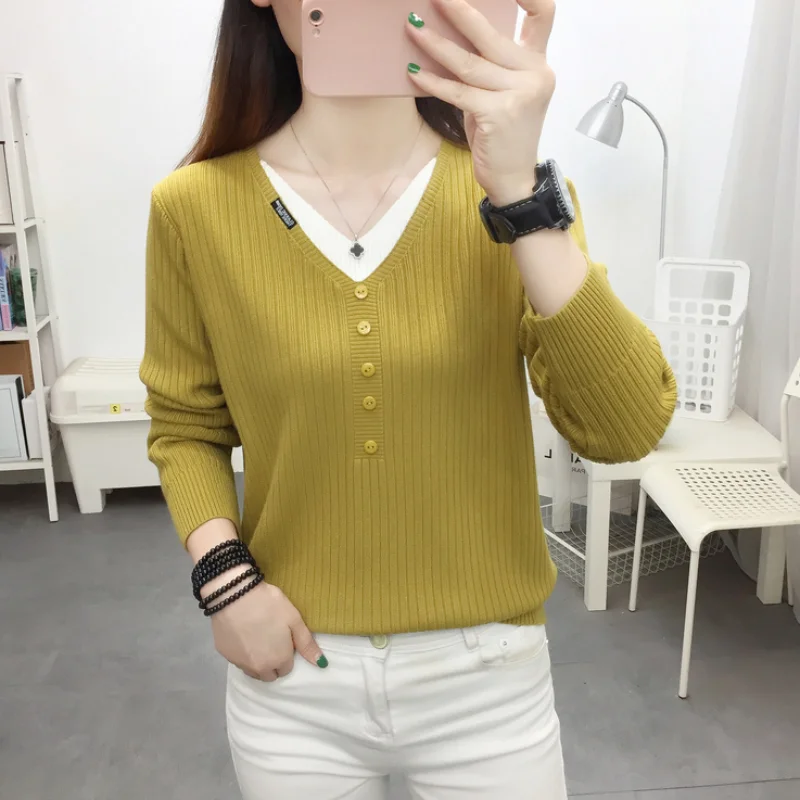 2023Women Autumn and Winter Big Size Stylish New Long Sleeves V-Neck Solid Stripe Color Patchwork Button Out Loose Knitted Base