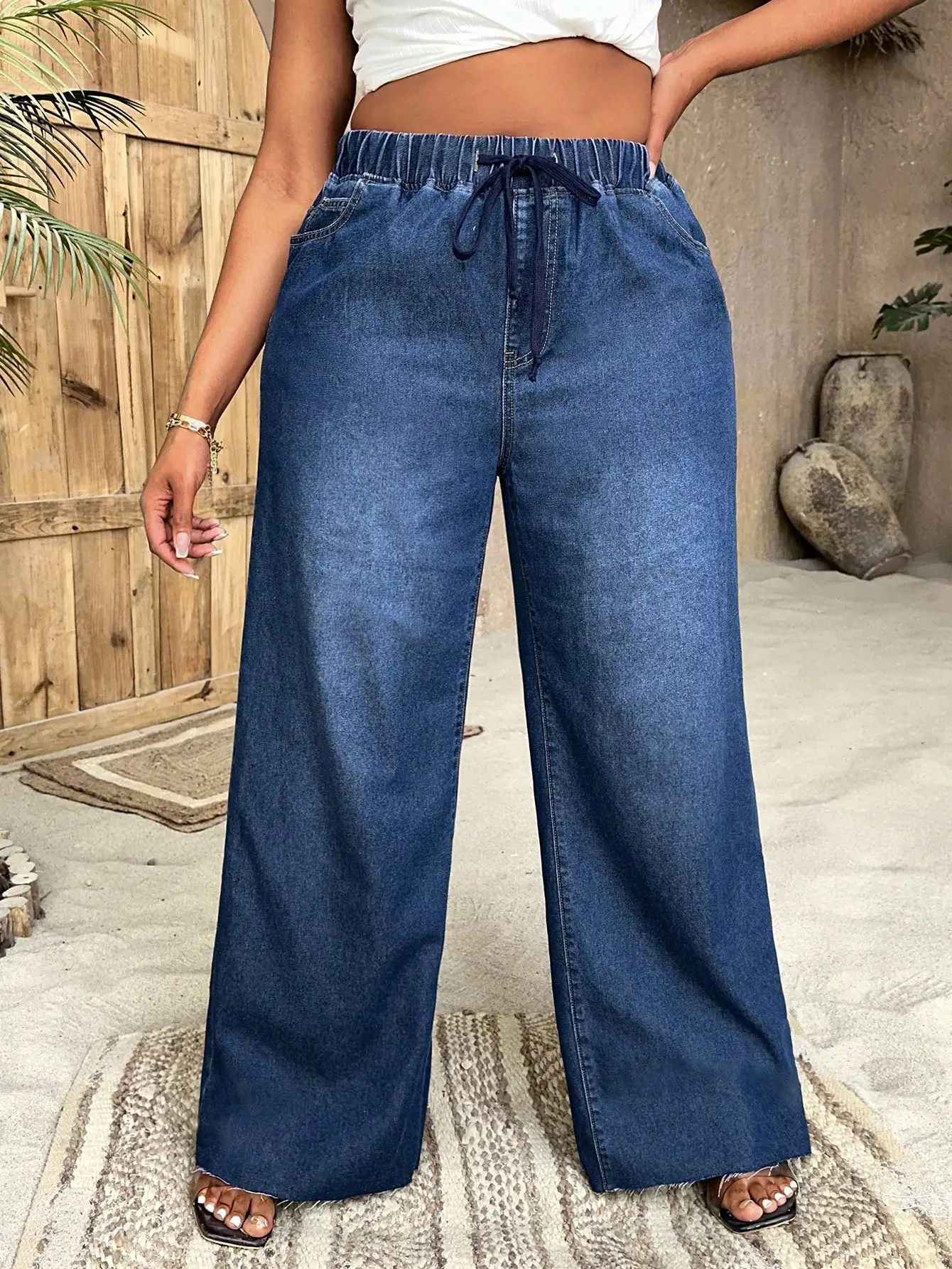 

Джинсы с широкими штанинами и завязками на талии для повседневной осенней носки, большие размеры