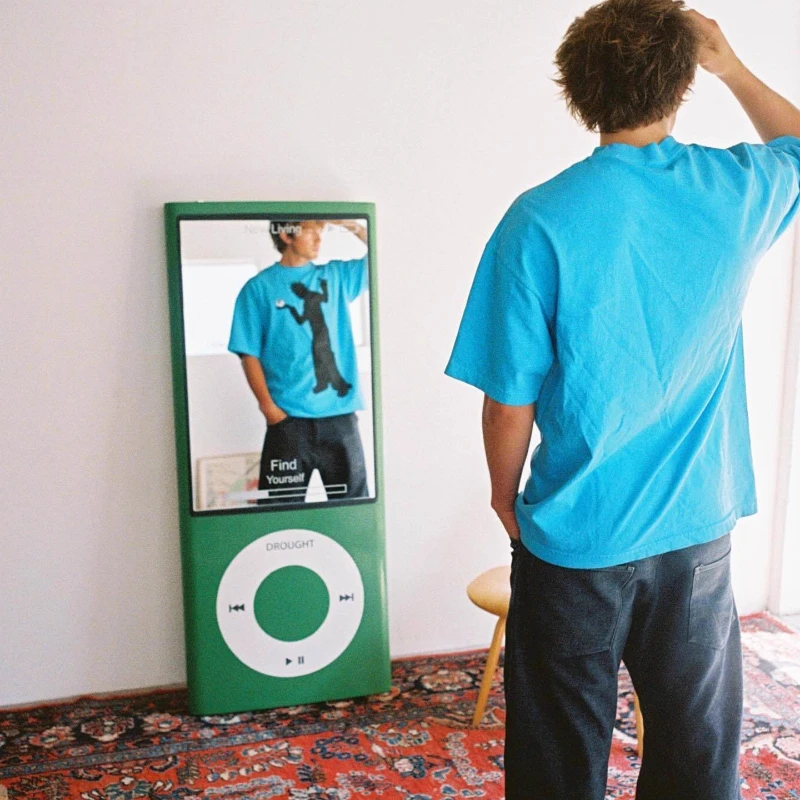 

Full body dressing mirror American retro solid wood against the wall floor makeup mirror creative decoration high sense