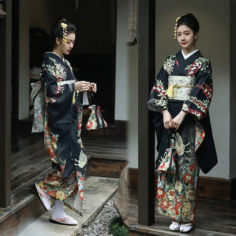 Japanese Style Improved Kimono Women's Formal Dress Traditional Vibrating Sleeve Bathrobe Fashion Photography Clothing