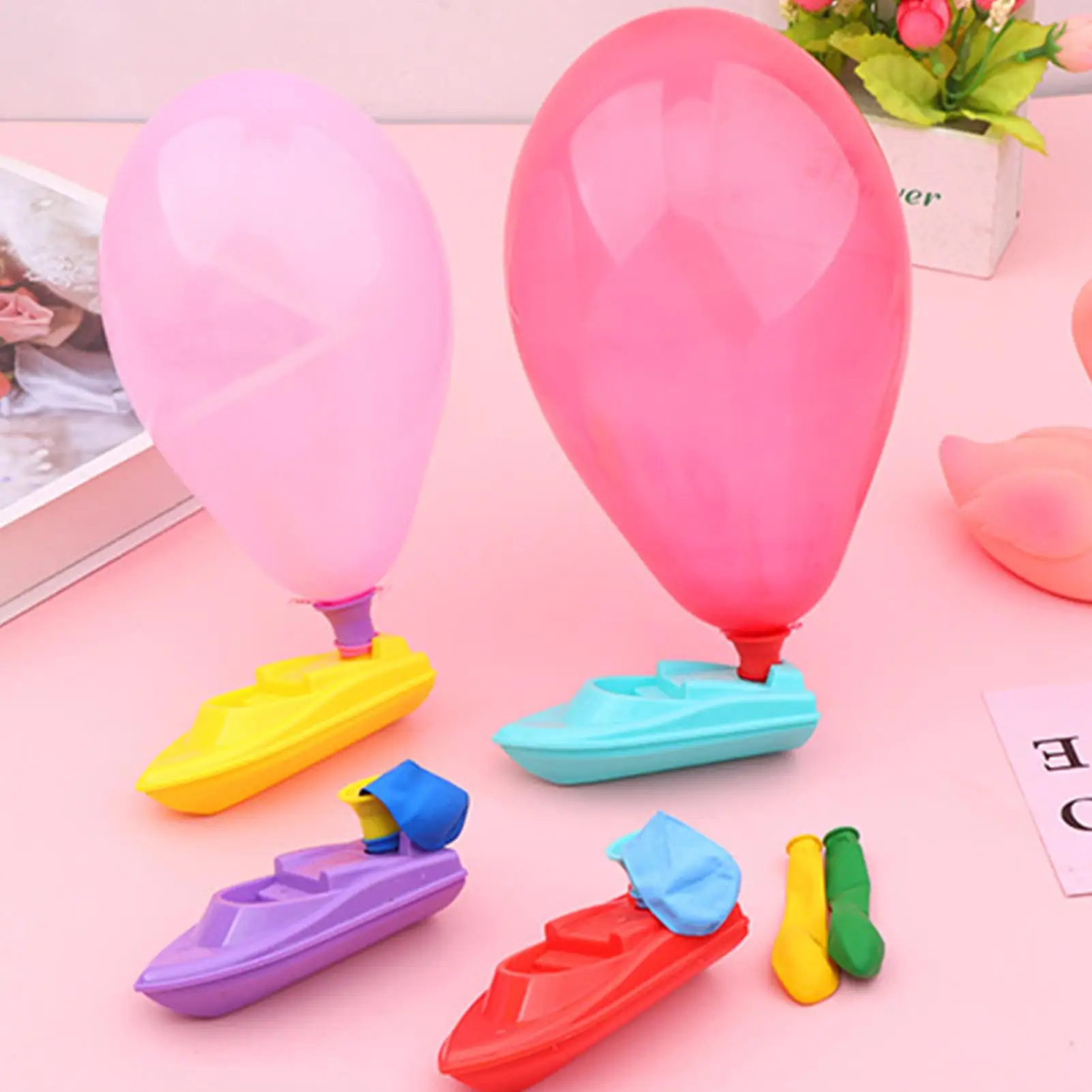 1pc Speed Boat Clockwork Toys Ship Wind Up Float In Water Kid Toys Classic Bathtub Shower Bath Toy for Children Gift Boy Toys