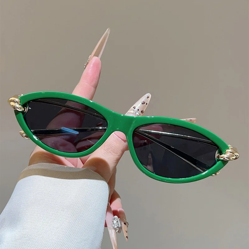 Einzigartige Legierung-Sonnenbrille mit Knotenbügel und Katzenaugen-Design für Damen, Neue Mode Blau-Rosa Farbverlauf Sonnenbrille, Sexy Fahrbrille für Damen in Schwarz – Detail 10