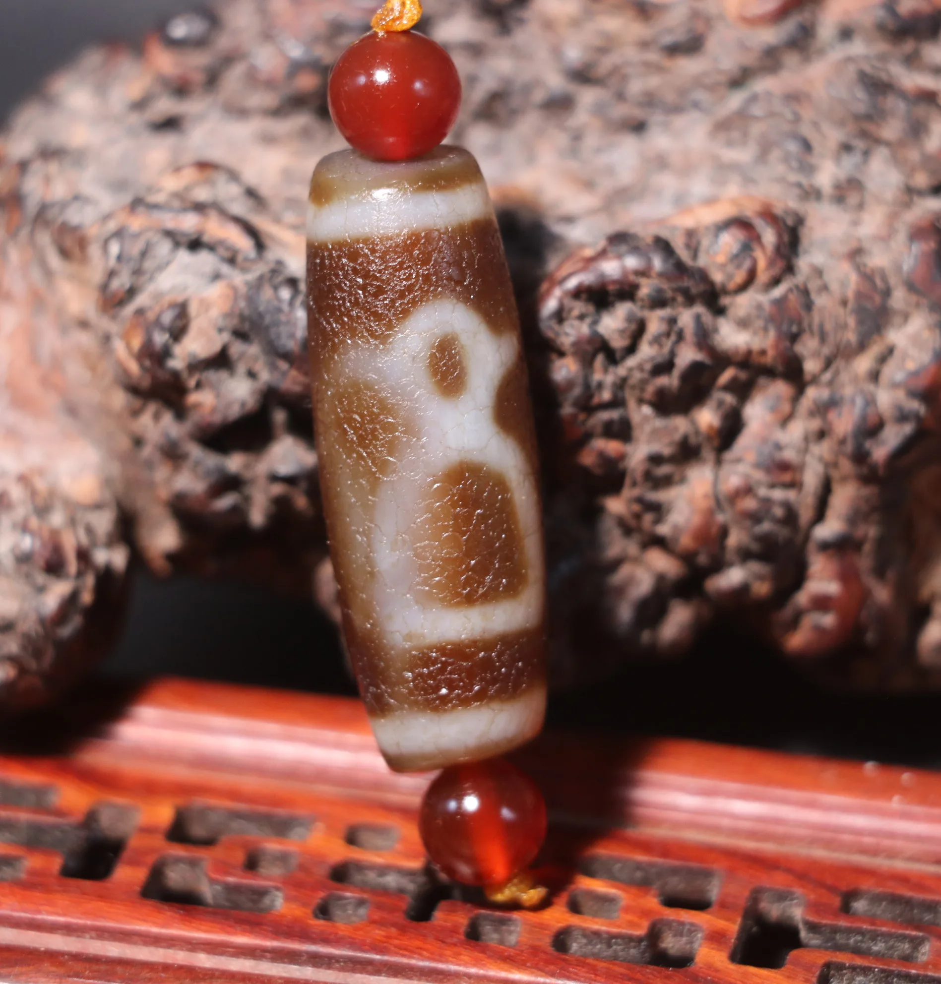 A Ultra Energy Tibetan Old Agate 2 Wealth God Figures dZi Bead Amulet Fit For Making Bracelet Talisman 5A+ T UPD211202A15