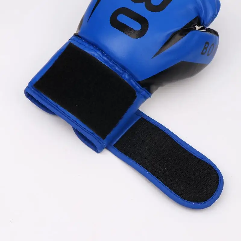 Kinder 6oz Professionelle Boxtraining Sparring Handschuhe PU Leder Kinder Atmungsaktive Muay Thai Stanzen Karate Trainingshandschuhe