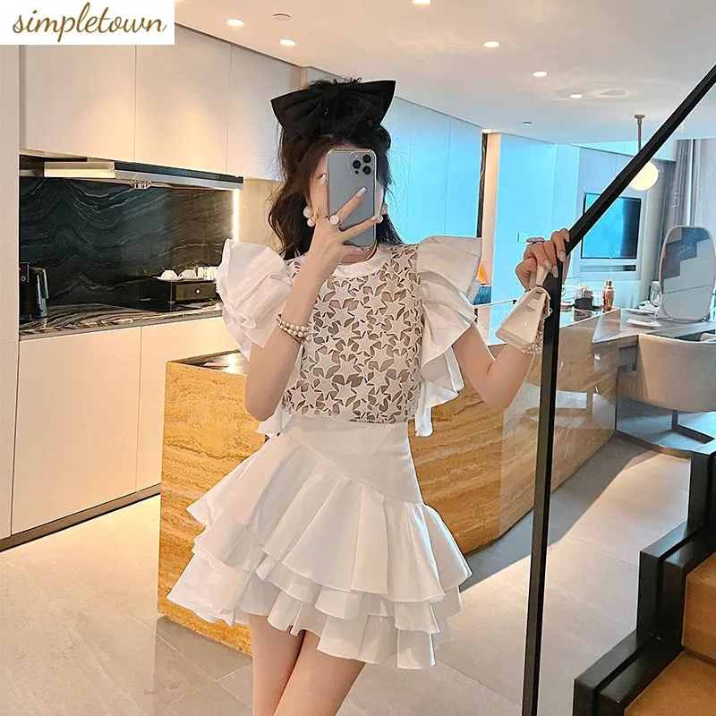 

Fashion Women's High End Design 2024 Spring/Summer New Ruffle Edge Hollow Lace Shirt Half Skirt Set