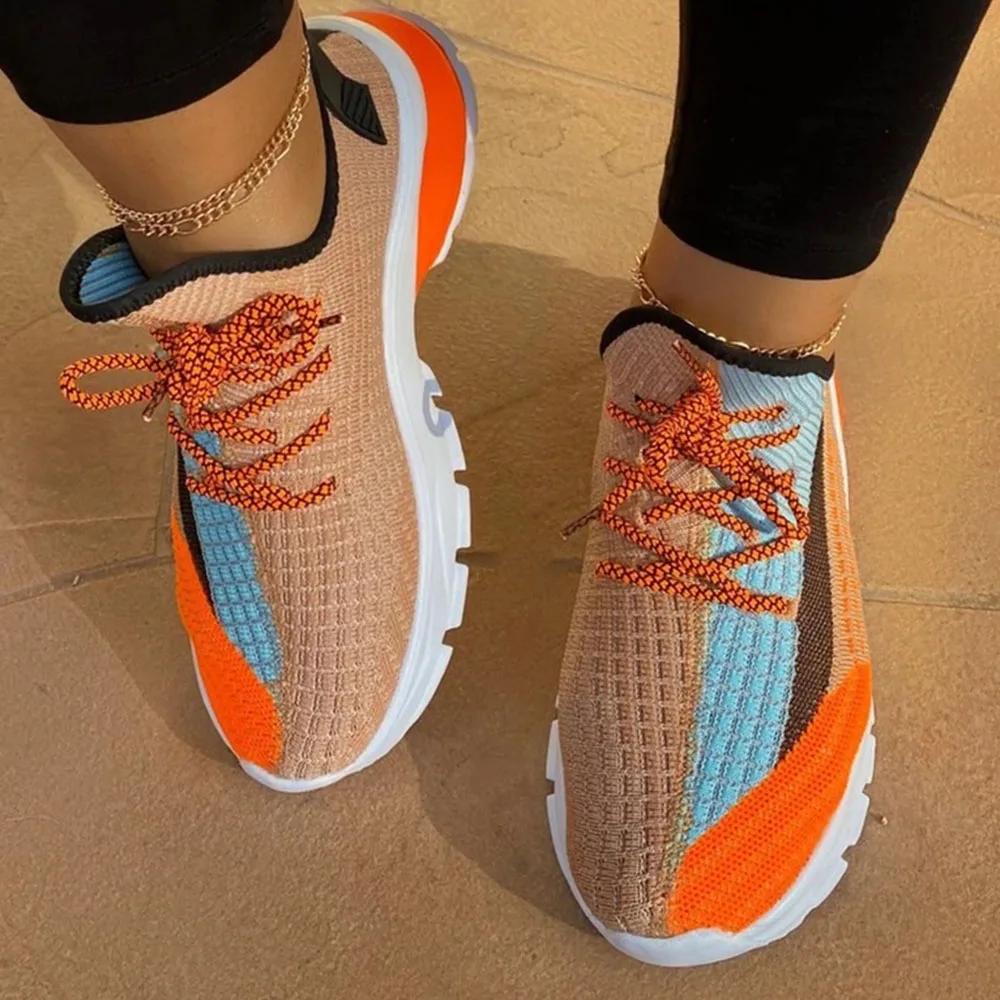 Women's Sneakers 2023 Summer New Breathable Casual Shoes Large-Sized Light Mesh Air Cushion Outdoor Lace Up Training Shoes