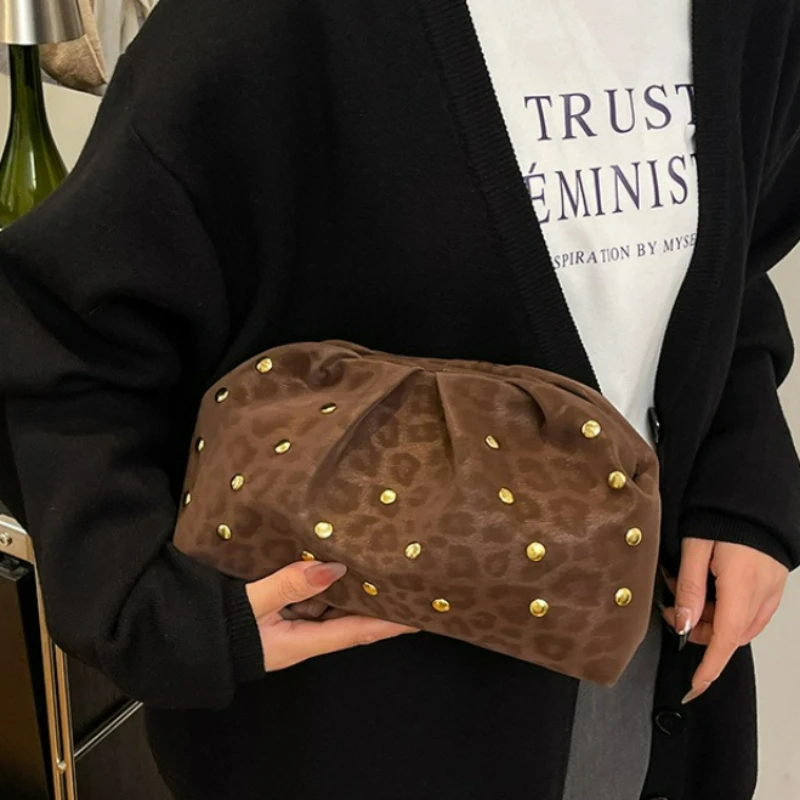 Trendy  Women Hobo Bags Wrinkled Clutches Crossbody Dumpling Bag Studded Unique Comfortable Texture  Handheld Bag for Ladies