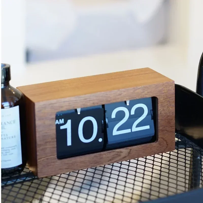 Wooden Flipping Clock for Modern Home and Office Decor, High-End Machinery Flip Clock, Elegant Desktop Timepiece