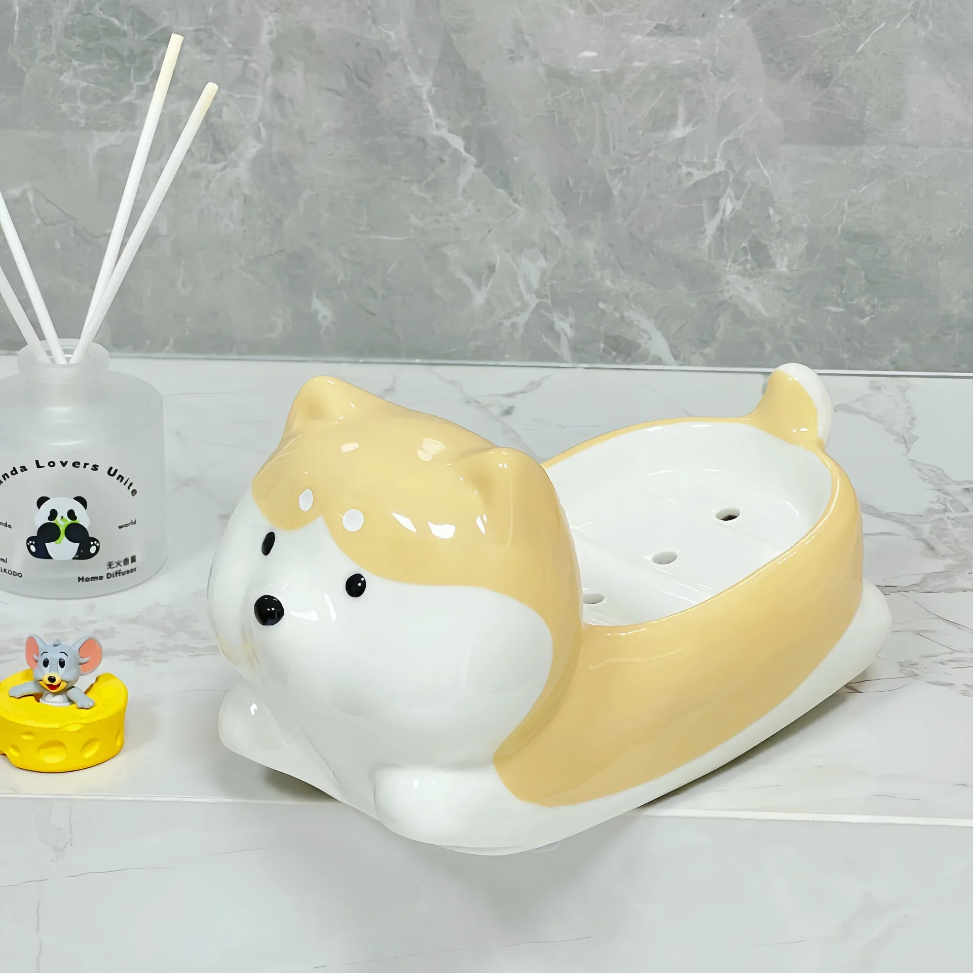 

Ceramic Soap Box Soap Dish Creative Cartoon Shelf Toilet Drain Shelf Creative Decorative Bathroom Accessories New