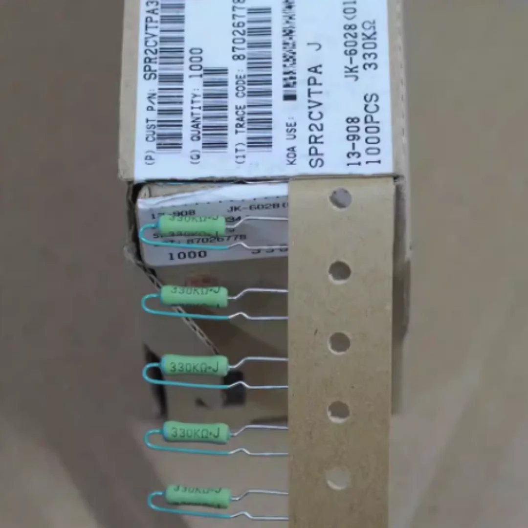 Imported from Japan, KOA 2W 330K 330KΩ green high-grade copper-plated audio resistor with 5% tolerance.