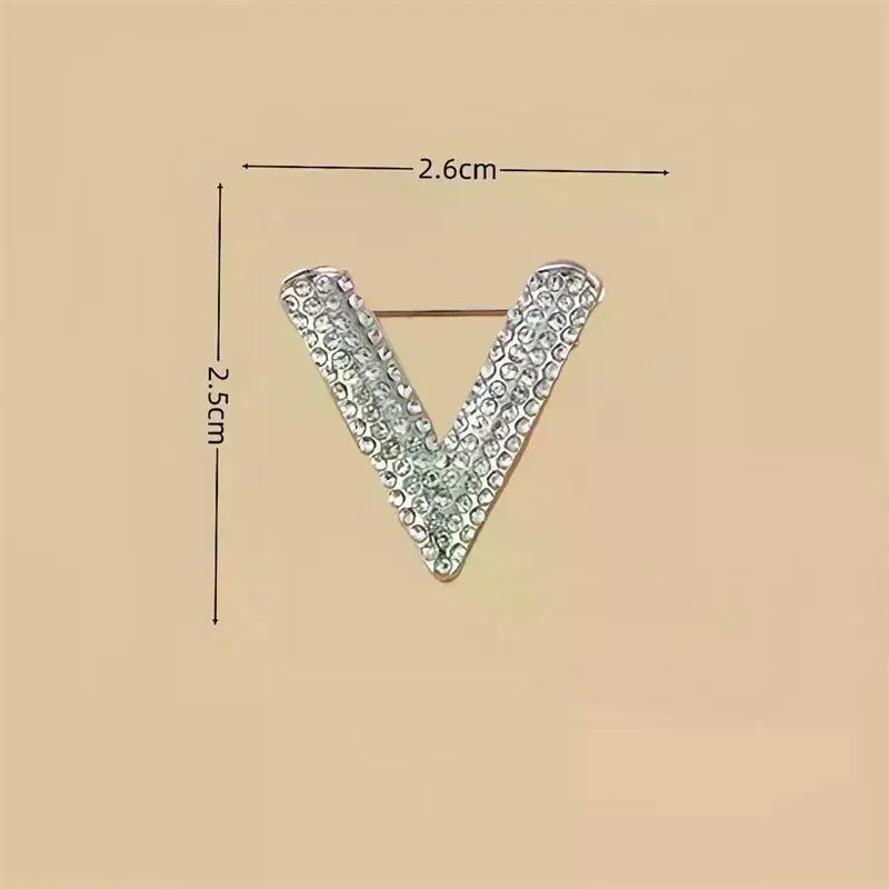 1/2 قطعة حجر الراين الكريستال رسالة الخامس بروش المرأة الإنجليزية الأبجدية بروش دبوس الصدار للجنسين طوق مجوهرات الملابس حقيبة ديكور هدية #6