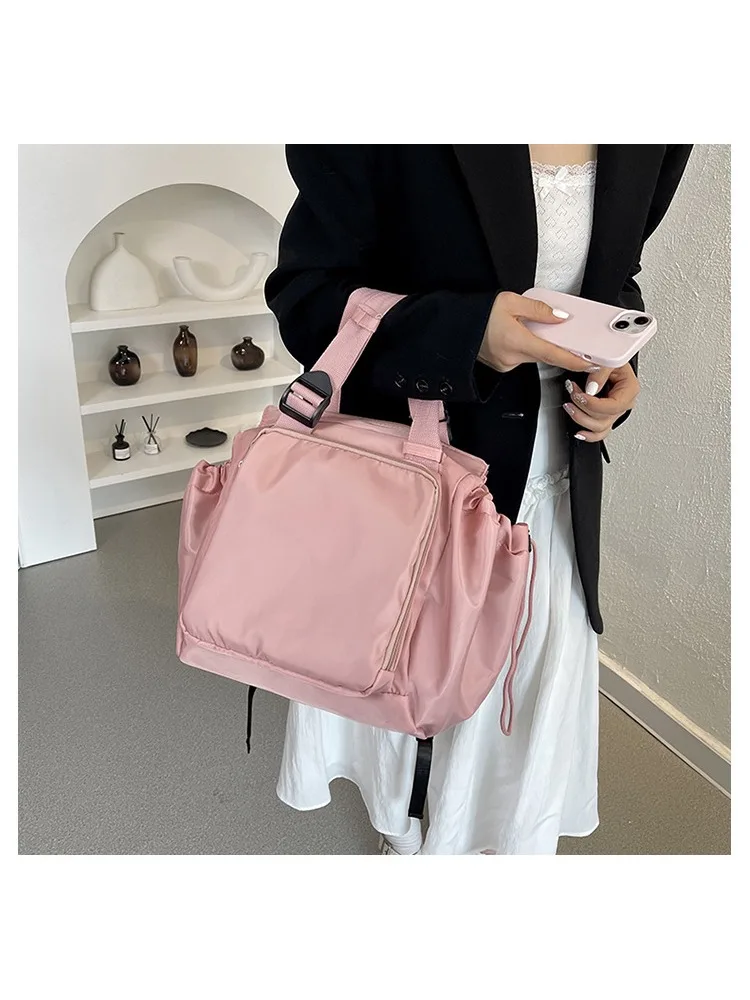 Nylon-Umhängetasche, einfarbig, modisch, vielseitig, tragbar, Mama-Tasche, große Kapazität, Reisetasche – Detail 16