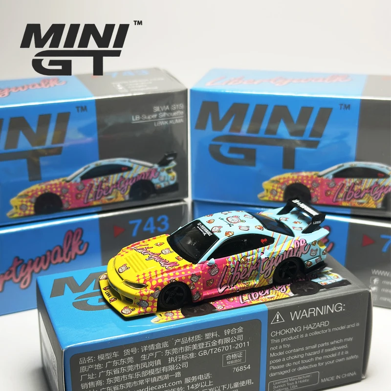 MINIGT 1:64 LB SILVIA S15 Super Silhouette  LB KUMA alloy car model 743