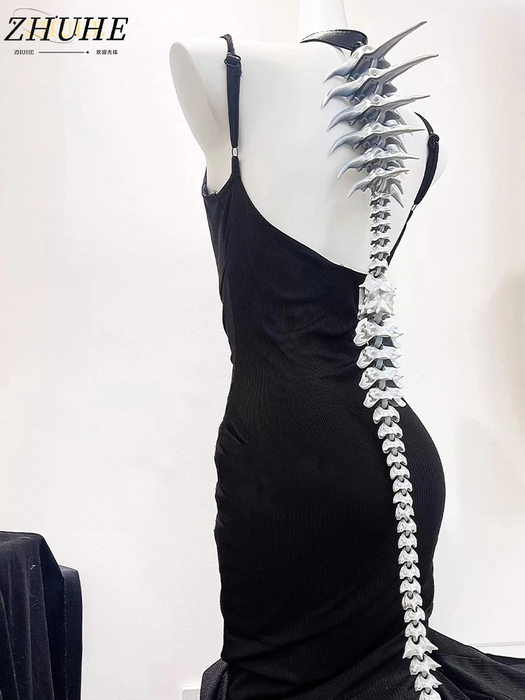 

ZHUHE Punk Gothic Large Dragon Spine Personalized Design Fashionable Cosplay Props For Both Men And Women