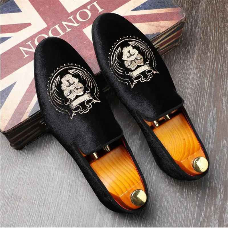 Men Fashion Embroidery Party Wedding Slip-on Loafers Moccasins Men\'s Casual Shoes Mens Light Comfortable Driving Outdoor Flats