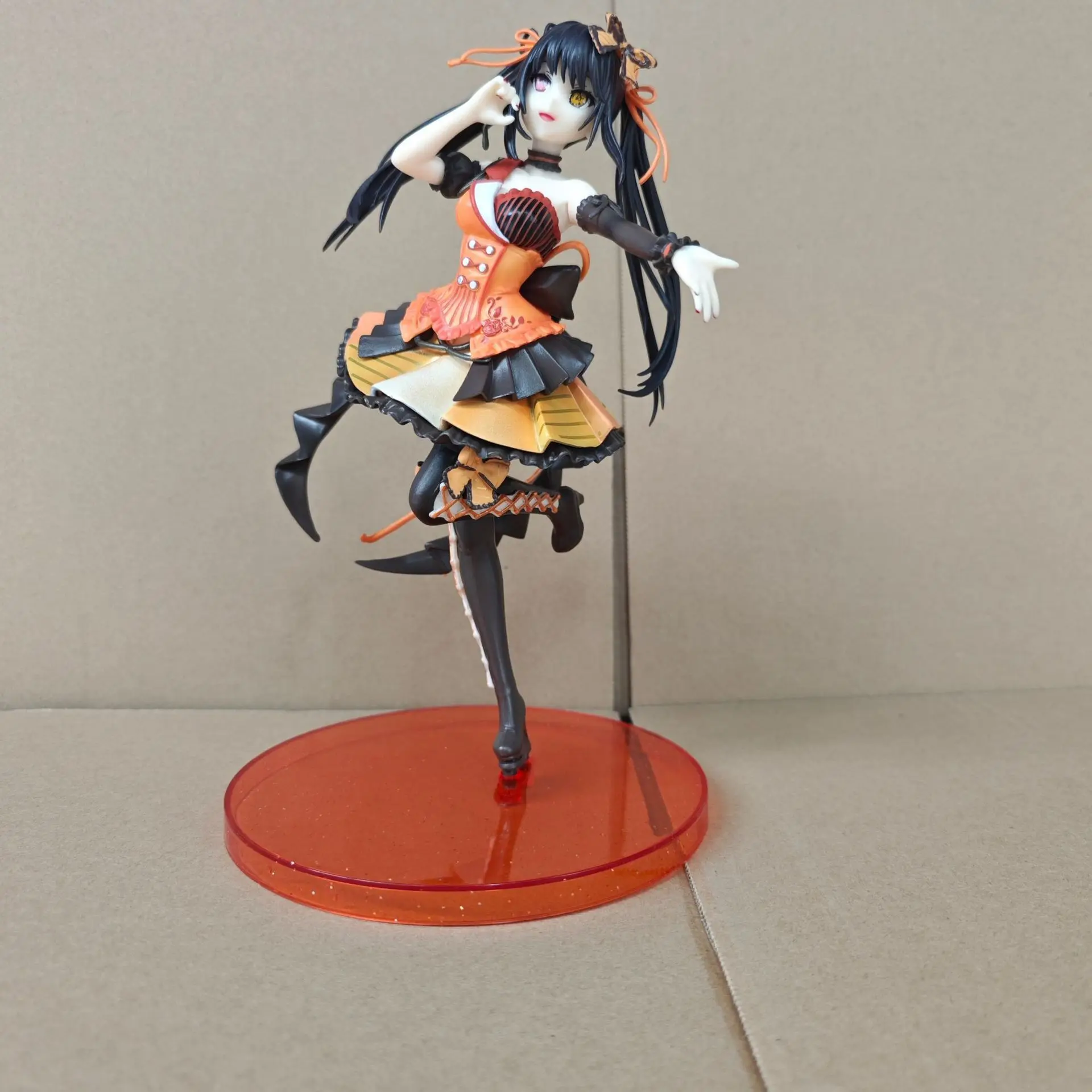 Calede Date a Live Anime Figure - Tokisaki Kurumi 24 cm PVC Action Model Doll da collezione Postura in piedi Figurine Decorazioni