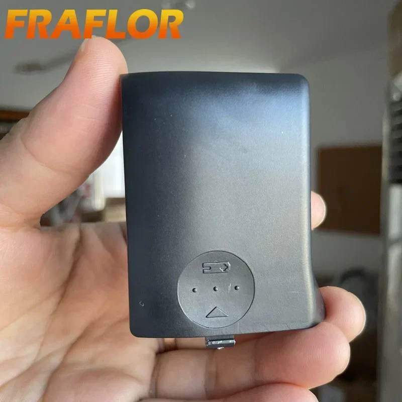 واسعة 300 كاميرا الجانب غطاء غطاء أسود أبيض ل Fujifilm Instax Wide300 غطاء البطارية صالح غطاء البطارية للاستبدال