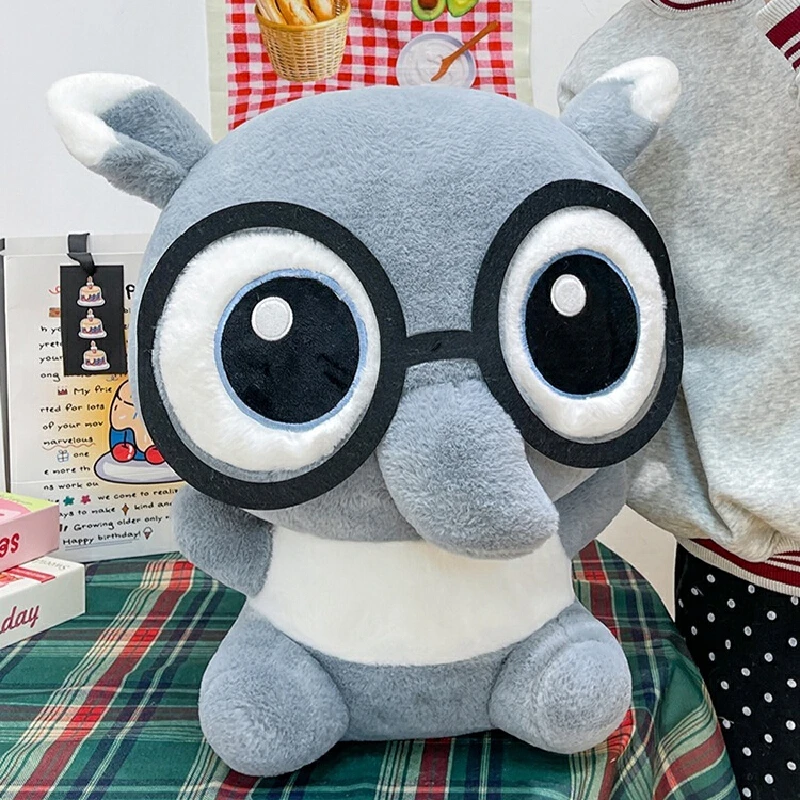 

Милая плюшевая игрушка-тапир в очках с большими глазами, серая мягкая кукла, приз для автомата с игрушками, подарок для детей на день рождения, оптом