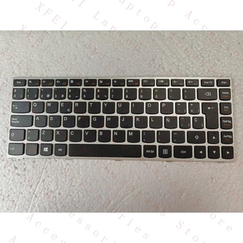

D NEW For LENOVO IDEAPAD 300-14IBR 300-14ISK Keyboard Latin Spanish Silver Frame