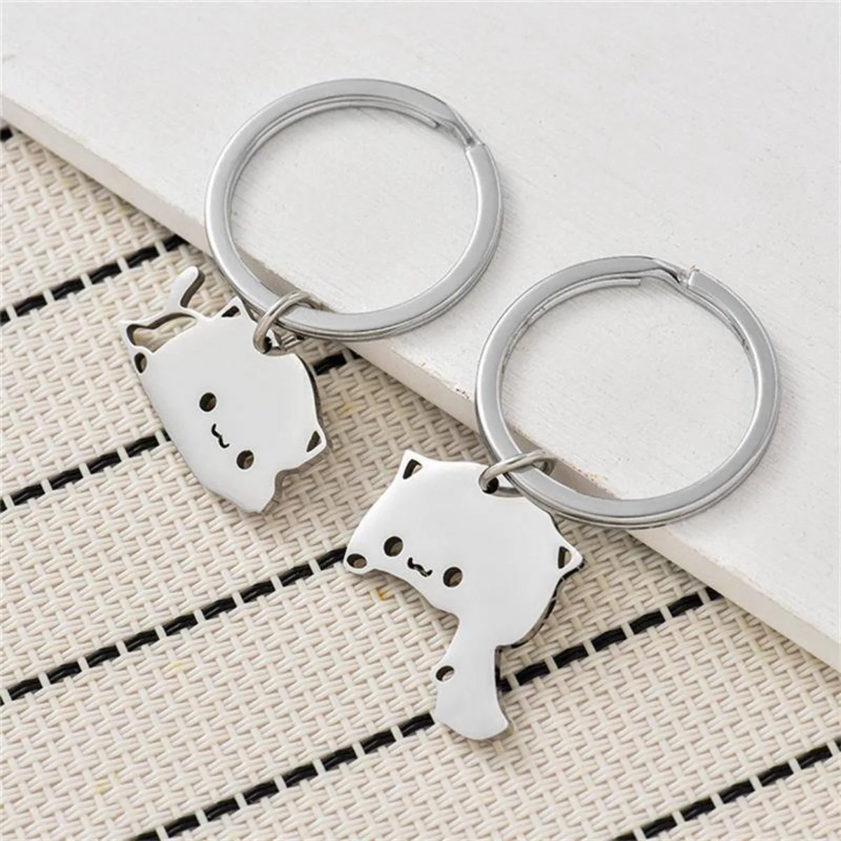 Cute Cartoon Cat Keychain Couple Lovers Stainless Steel Matching Keyring Lovely Pendant Key Chain Valentine\'s Day Gift Jewelry