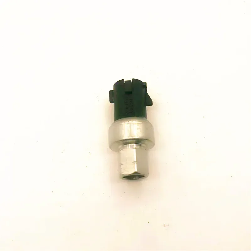 NEW AC Pressure Transducer Switch For Chrysler Dodge Jeep 04883903AA