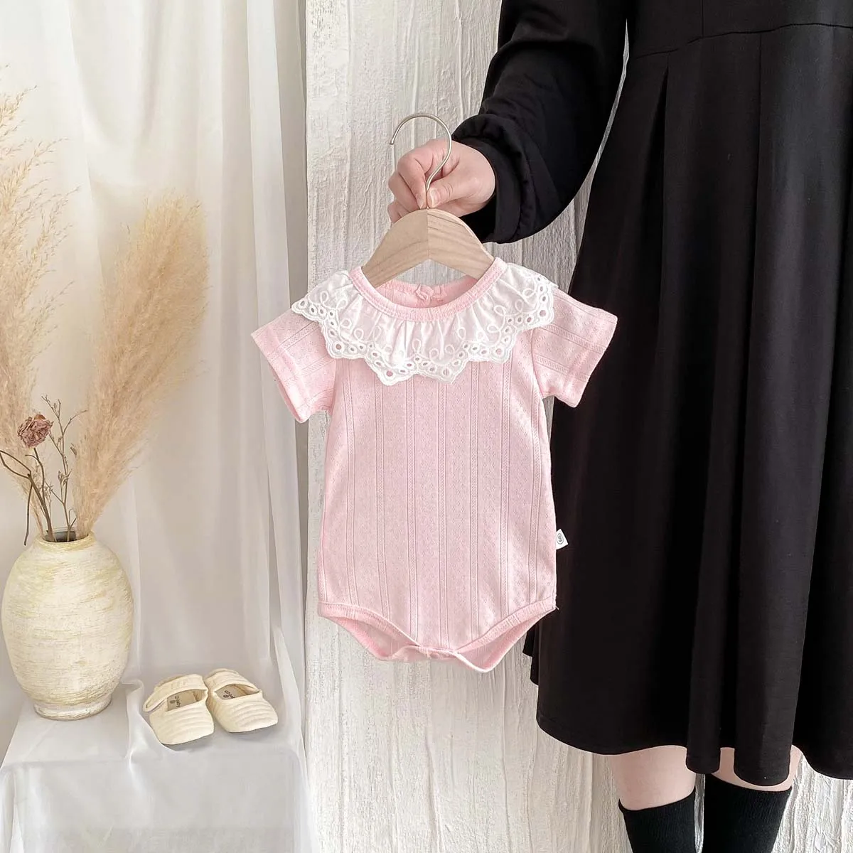 2026 New Version Of Baby Girl Lace Thin Short Sleeve jumpsuit, Baby Girl Cute Sweet Princess jumpsuit, Suitable For Going Out