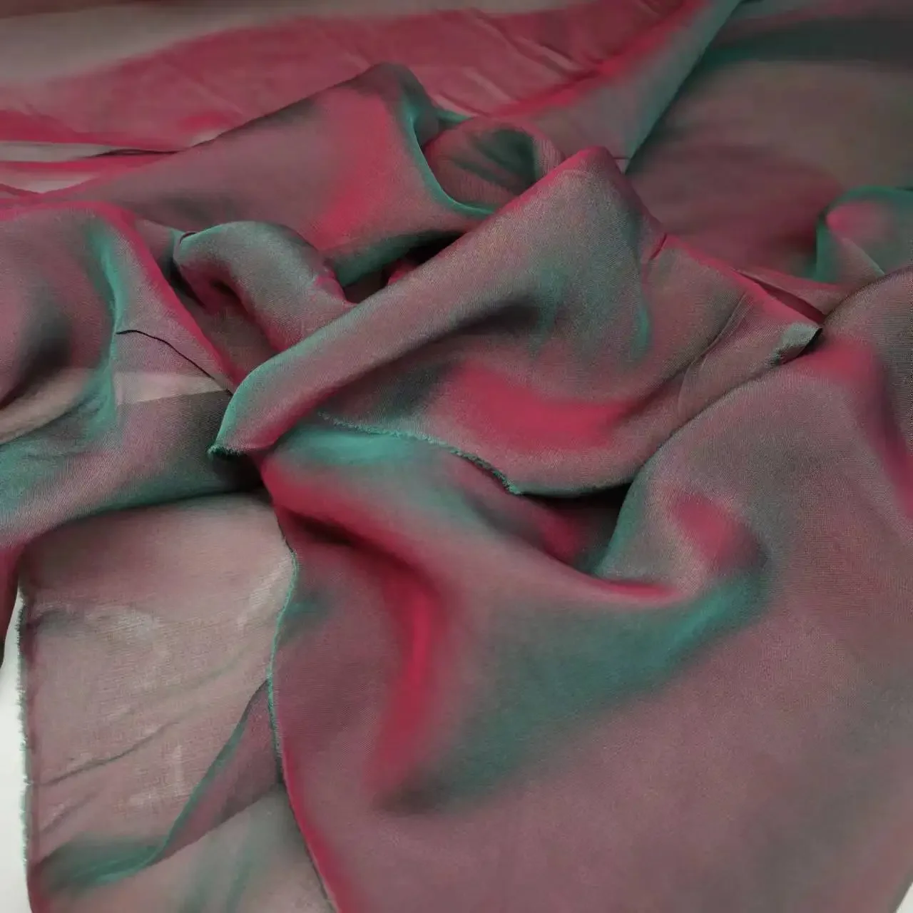 

Magic Silk Fabric Cation Chiffon Style Width 135cm Soft 7mm Dress Shawl Hijab Saree Material