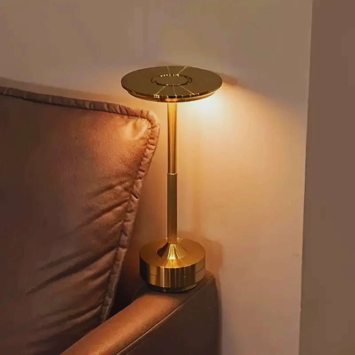 1pc USB Rechargeable LED Desk Lamp Touch Dimming USB Portable Charging Coffee Shop Bar Retro Decoration Atmosphere Night Light
