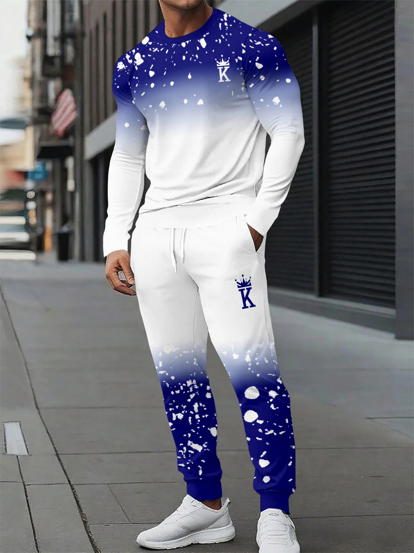 تتميز مجموعة البلوز الرجالية الجديدة ذات الرقبة المستديرة لفصلي الربيع والخريف على أزياء الشارع المريحة والطباعة المتدرجة #1