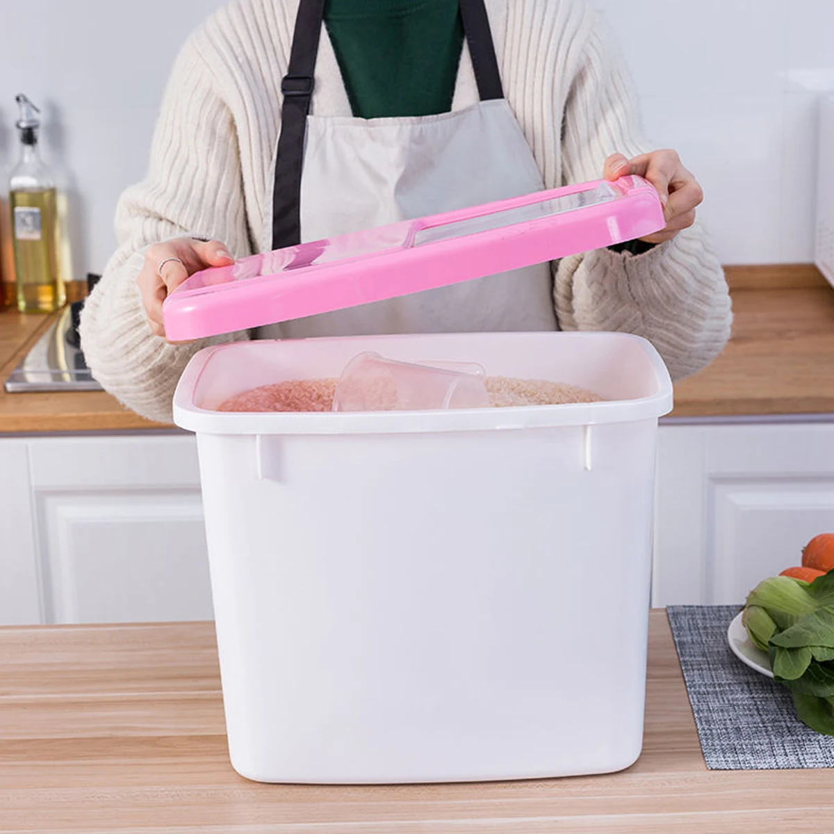 

10Kg Sealed Rice Storage Box Plastic Container Moisture Insect Proof Pp Material Grain Bin For Cereal Beans Flour Pink Kitchen