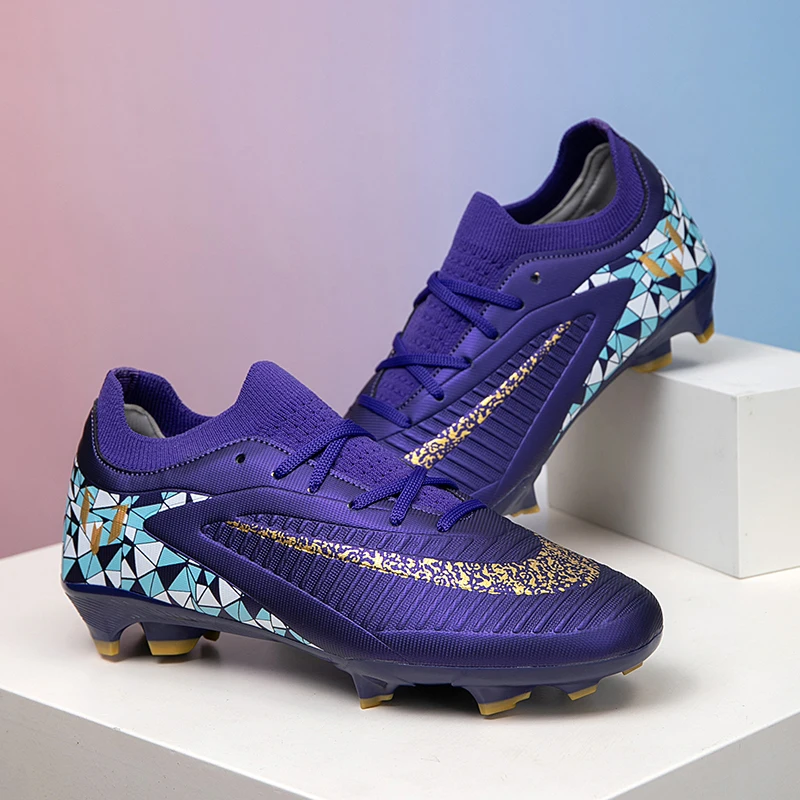 

New Kid Match Boys Soccer Shoes Non-Slip Comfortable Outdoor Professional Football Boots Sneakers Match Sports Shoes Unisex