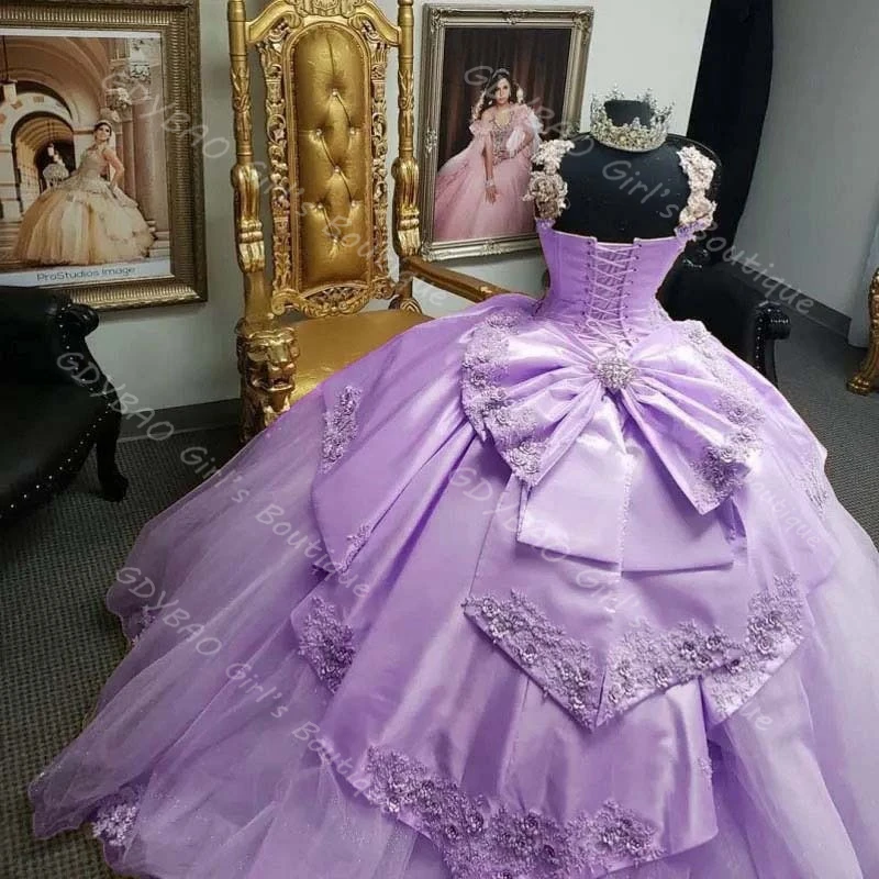 

Женское платье Quinceanera с открытыми плечами и бантом, многоуровневое атласное бальное платье для выпускного вечера с аппликацией из бисера Sweet 15, Vestidos de 16 ano