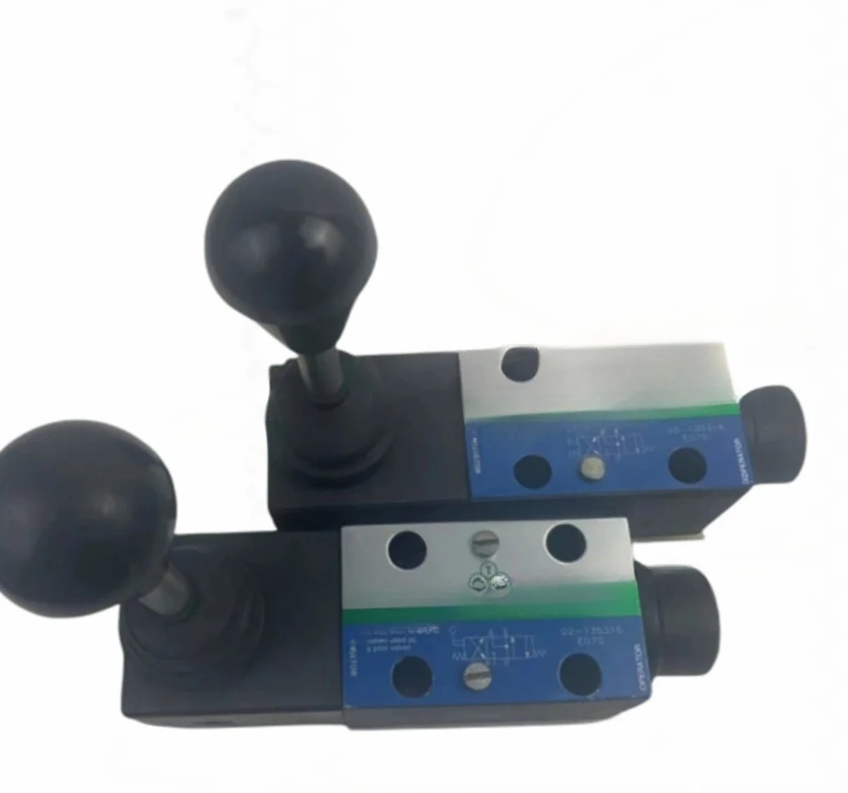 Applicable to Wigs Vickers Dg17v-3 Hand-Directional Valve DG17V-3-6C-60 in Stock 2c-2a-6n-0c
