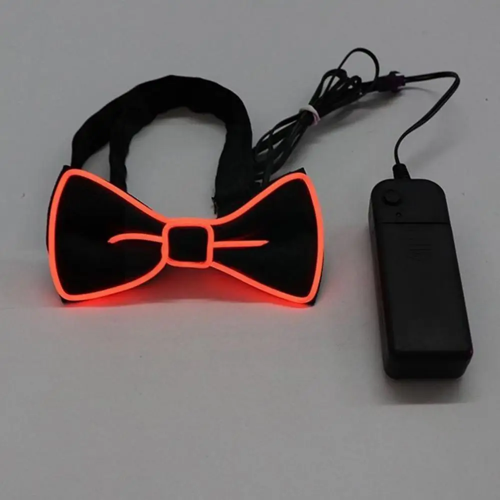 Riemclip Light Up Glow In The Dark Hangende broekclip Lichtgevende vlinderdas Stropdassen Set LED-bretelsclips