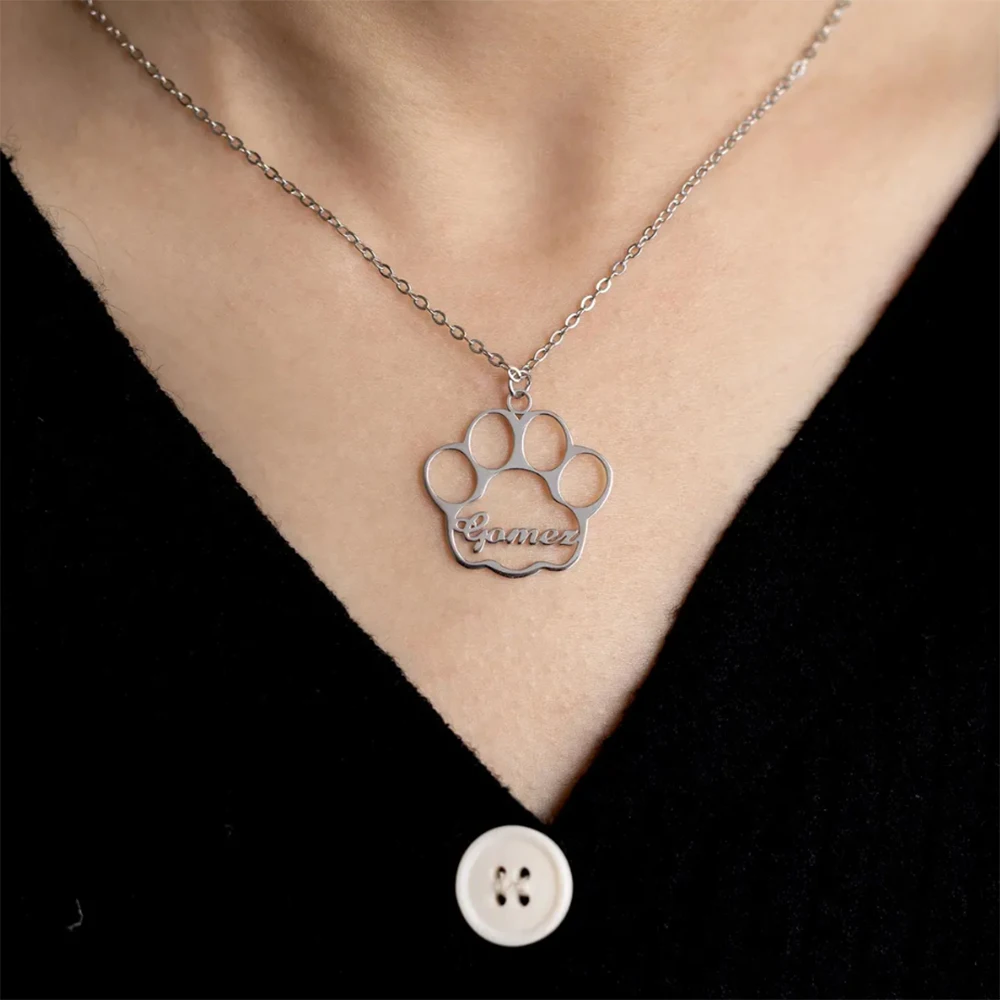 Personalized Customized Cat Paw Name Necklace, Simple Temperament Collarbone Chain Pendant, Ladies' New Year Gift Jewelry