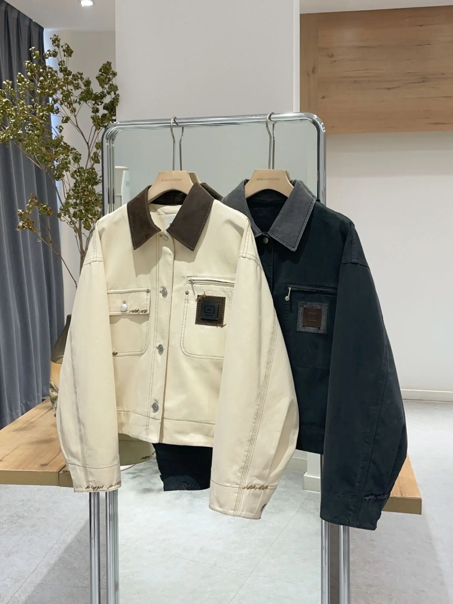 

Nok Xiaola Authentic 2026 Spring New Brand MUE Embroidered Patch Color Block Collar Jacket Outerwear Casual Style Lo...