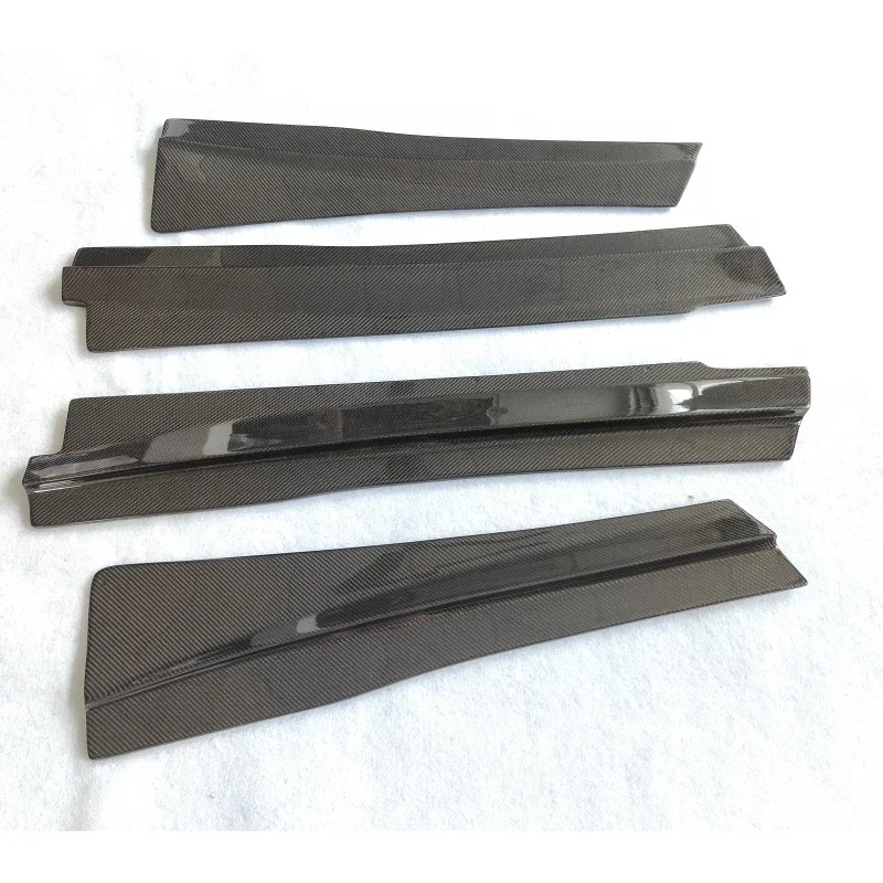 

Suitable for McLaren MP4 12C 650S modified car accessories, OEM style carbon fiber side skirts, car tools