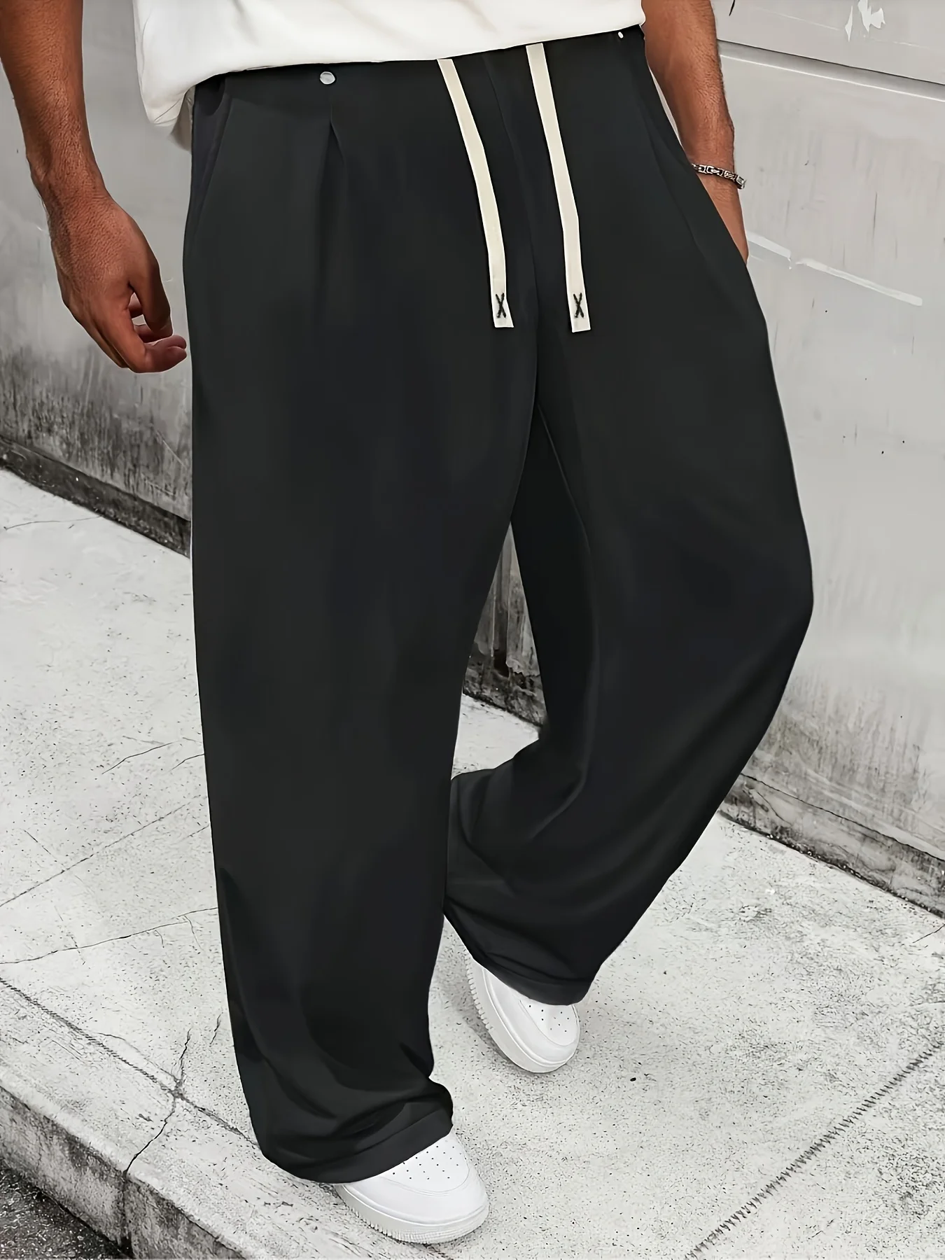 

Autumn and Winter Hot Selling Men's Casual Sports Pants, Loose and Comfortable Wide Leg Pants