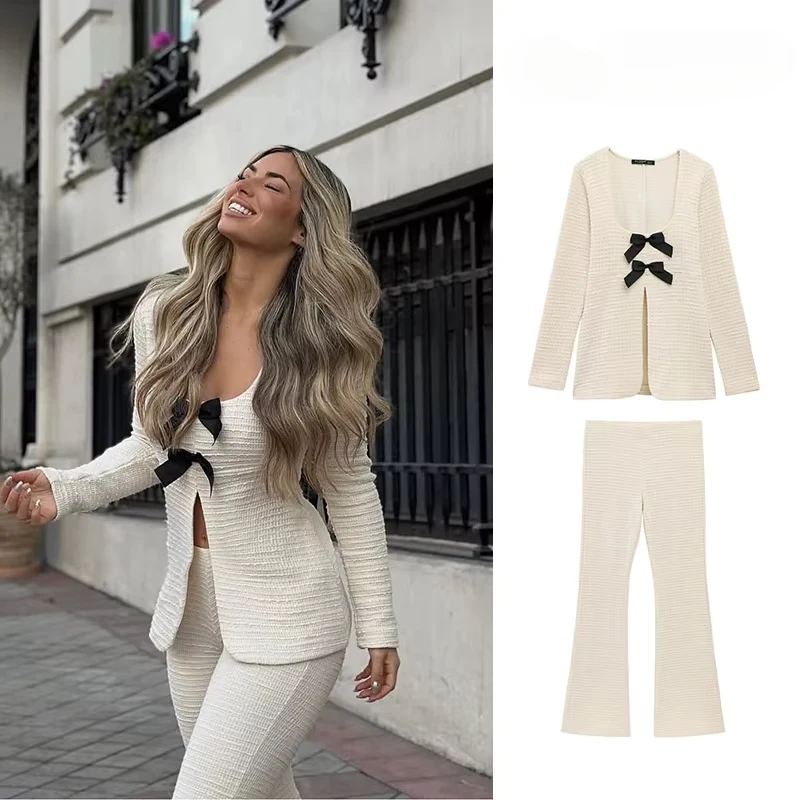 

TRAFZR Women's Beige Workwear Set Button Front Blouse Flare Pants Double Bow Accent Slim Cut Commuter Fashion