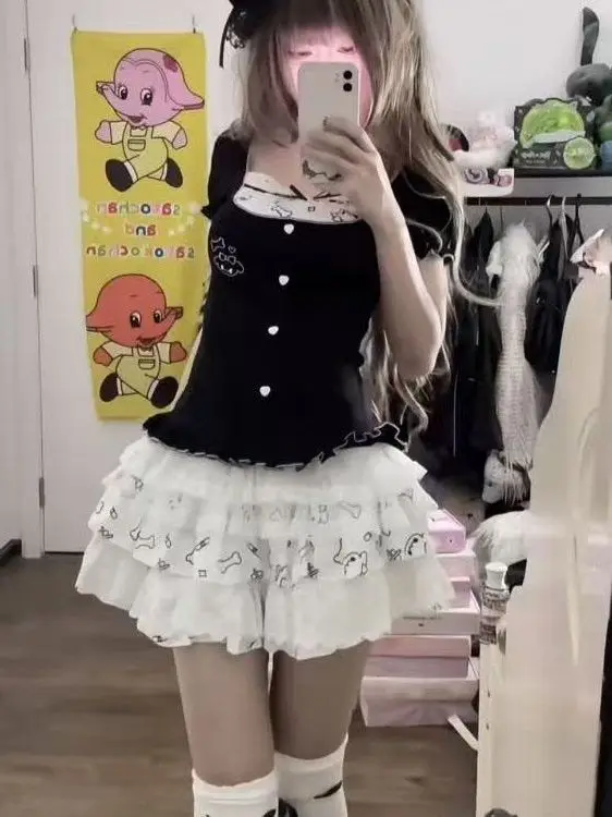 

Sweet And Spicy Black Shoulder Cake Lace Splice Slimming Top And Short Skirt Two-Piece Set for Girls Summer Fashion Outfit