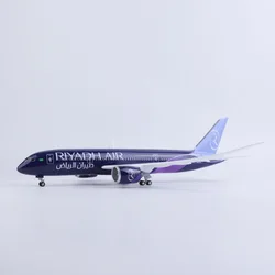 43cm 1:130 Scale Riyadh Airlines Boeing 787  طيران الرياض Airplane With Light Collection Aircraft Display Toys Gifts Fans