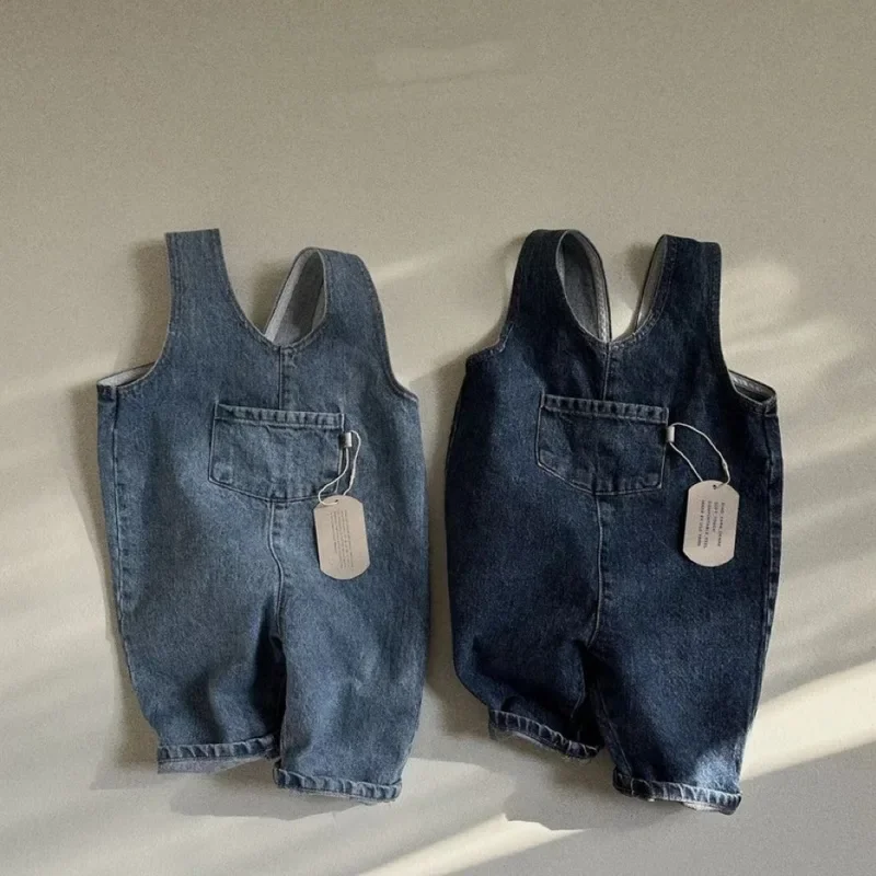 2024 spring new baby denim overalls kids boys loose jeans baby casual pants infant girls vintage strap trousers toddler clothes