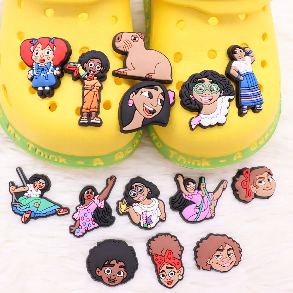 1-20 Stuks Pvc Schoen Charmes Miniso Disney Cartoon Encanto Magic Pvc Accessoires Schoenen Gespen Fit Polsbandjes Kids party Gift